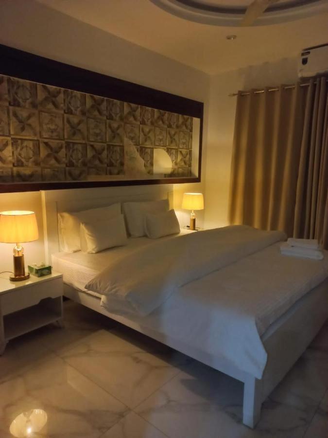 B&B Mumtaz City Islamabad Ngoại thất bức ảnh