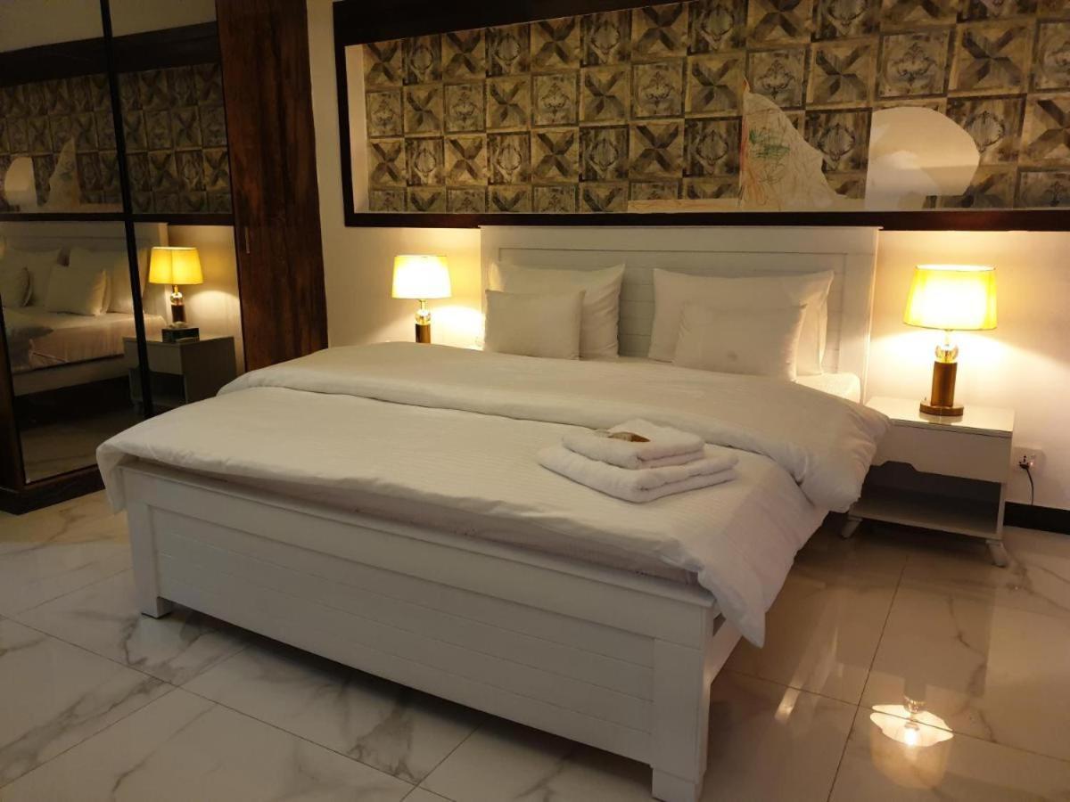 B&B Mumtaz City Islamabad Ngoại thất bức ảnh