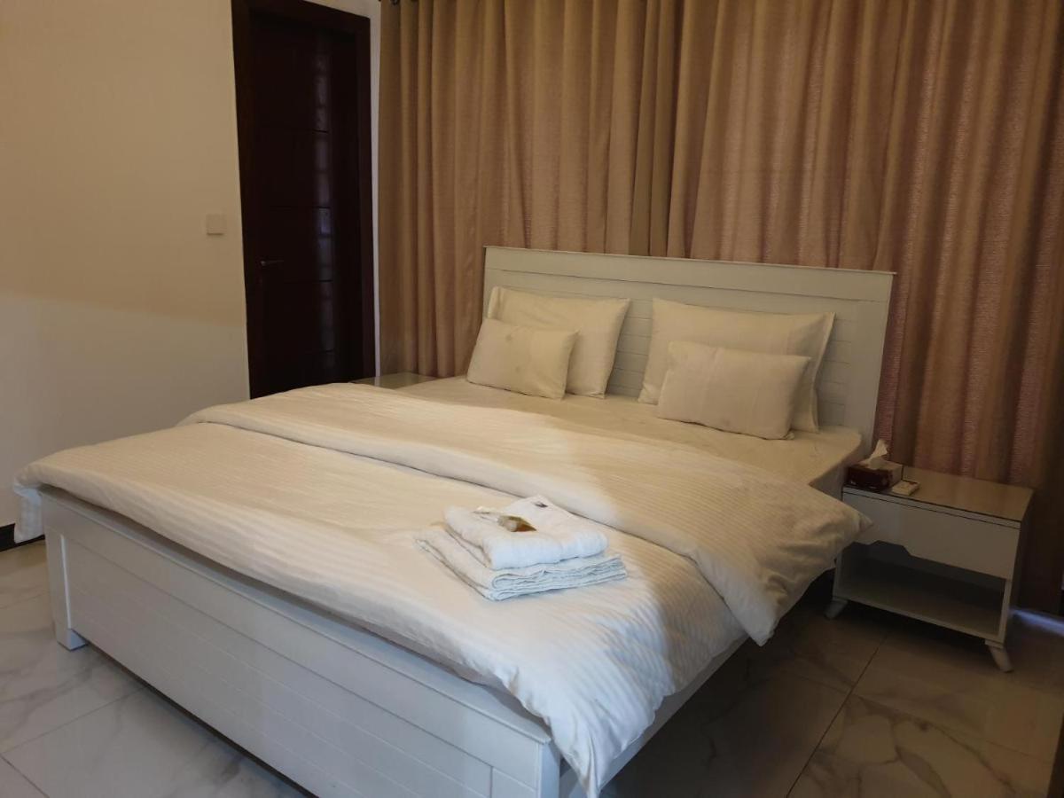 B&B Mumtaz City Islamabad Ngoại thất bức ảnh
